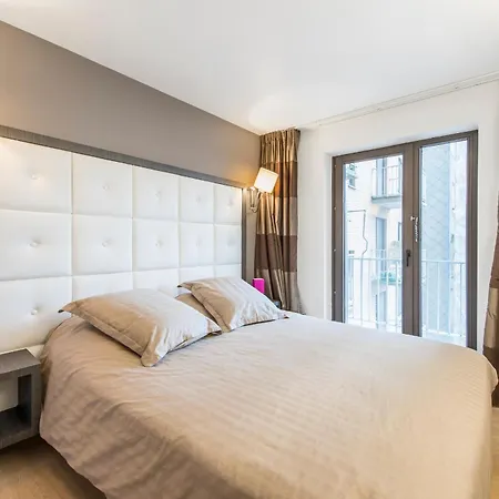 Ocean View Center 2-bedroom דירה